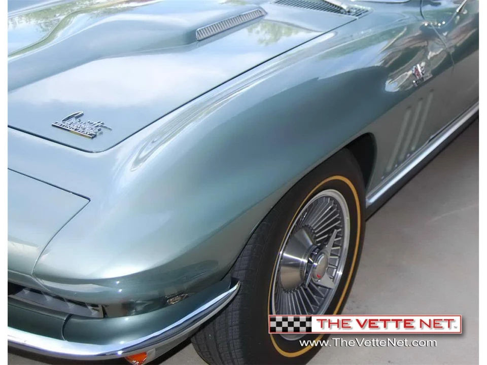1966 Chevrolet Corvette C2 - Image 4 of 31