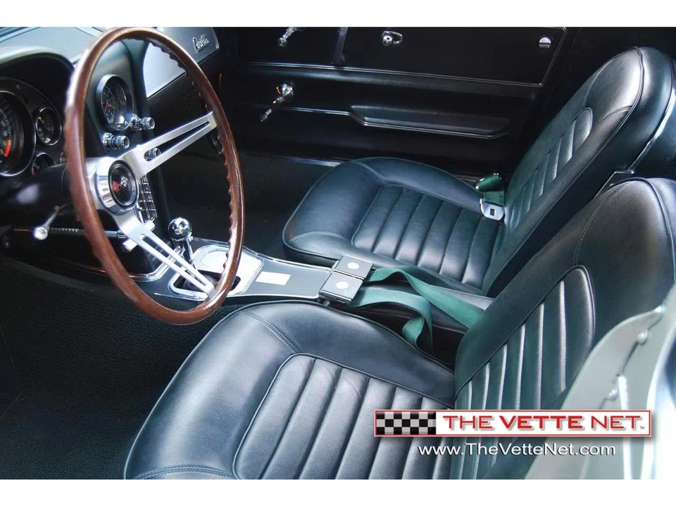 1966 Chevrolet Corvette C2 - Image 21 of 31