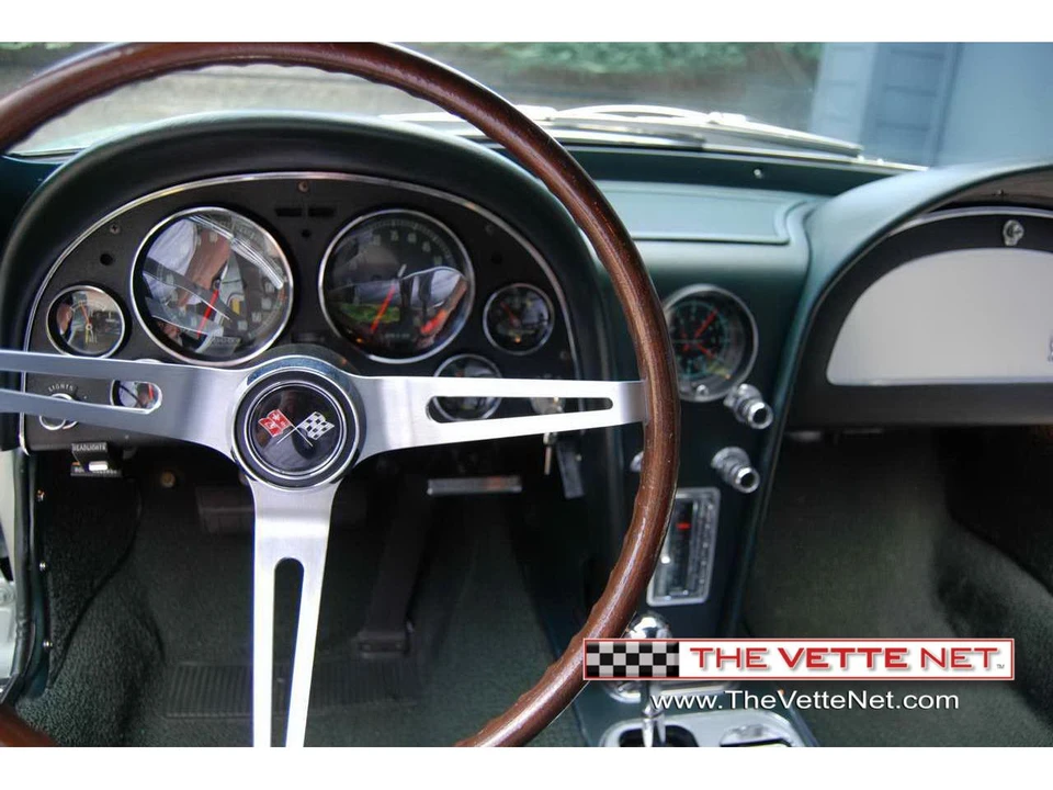 1966 Chevrolet Corvette C2 - Image 30 of 31