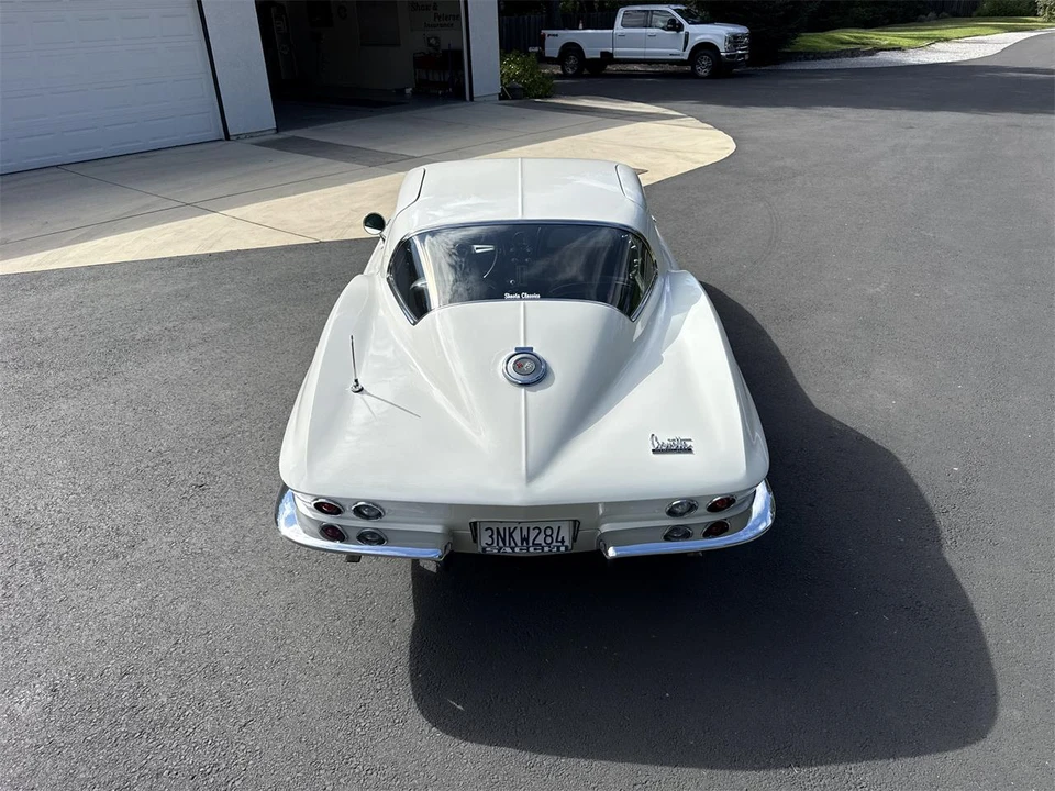 1966 Chevrolet Corvette C2 - Image 13 of 31