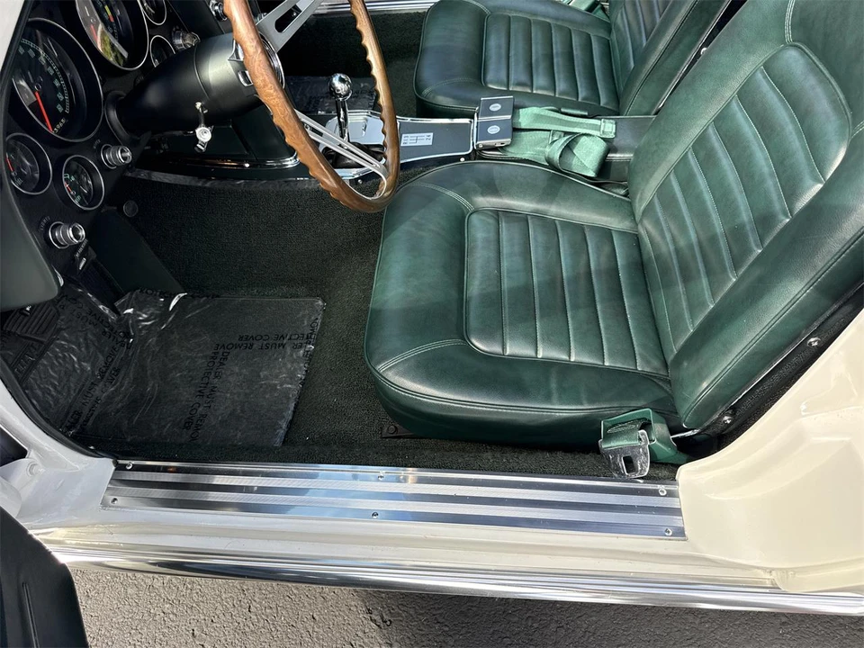 1966 Chevrolet Corvette C2 - Image 27 of 31