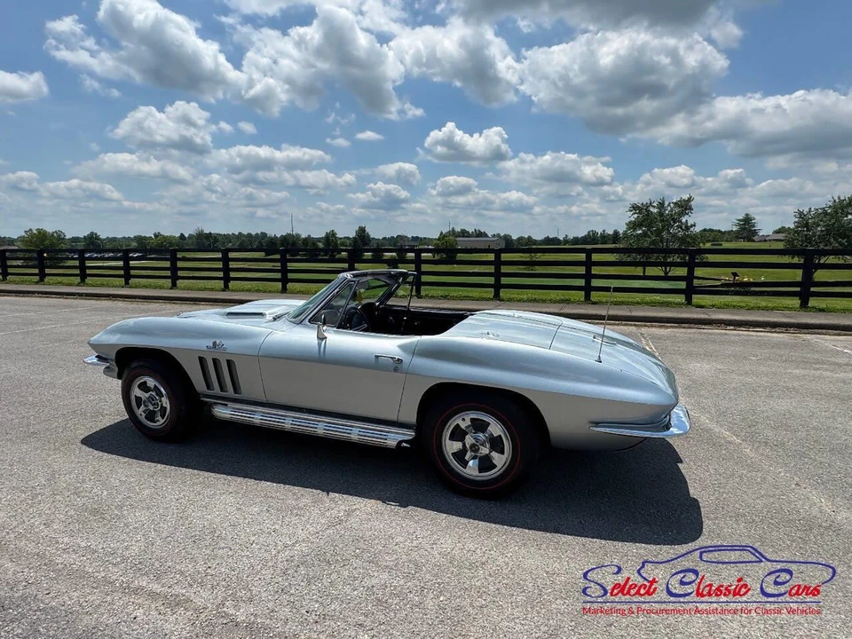1966 Chevrolet Corvette C2 - Image 14 of 31
