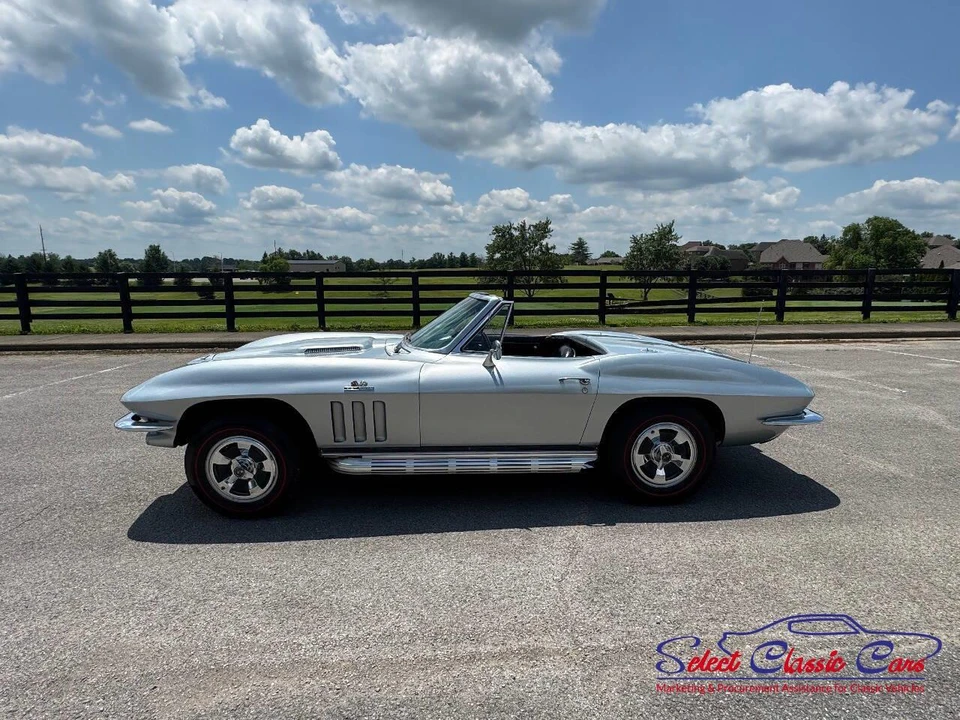 1966 Chevrolet Corvette C2 - Image 16 of 31