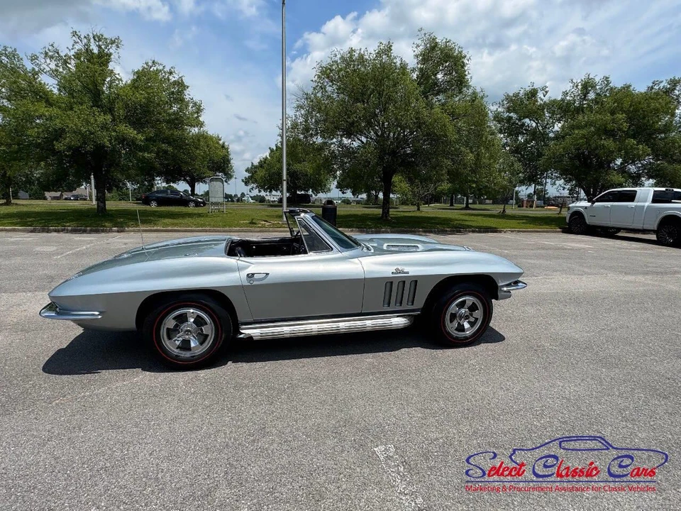 1966 Chevrolet Corvette C2 - Image 4 of 31