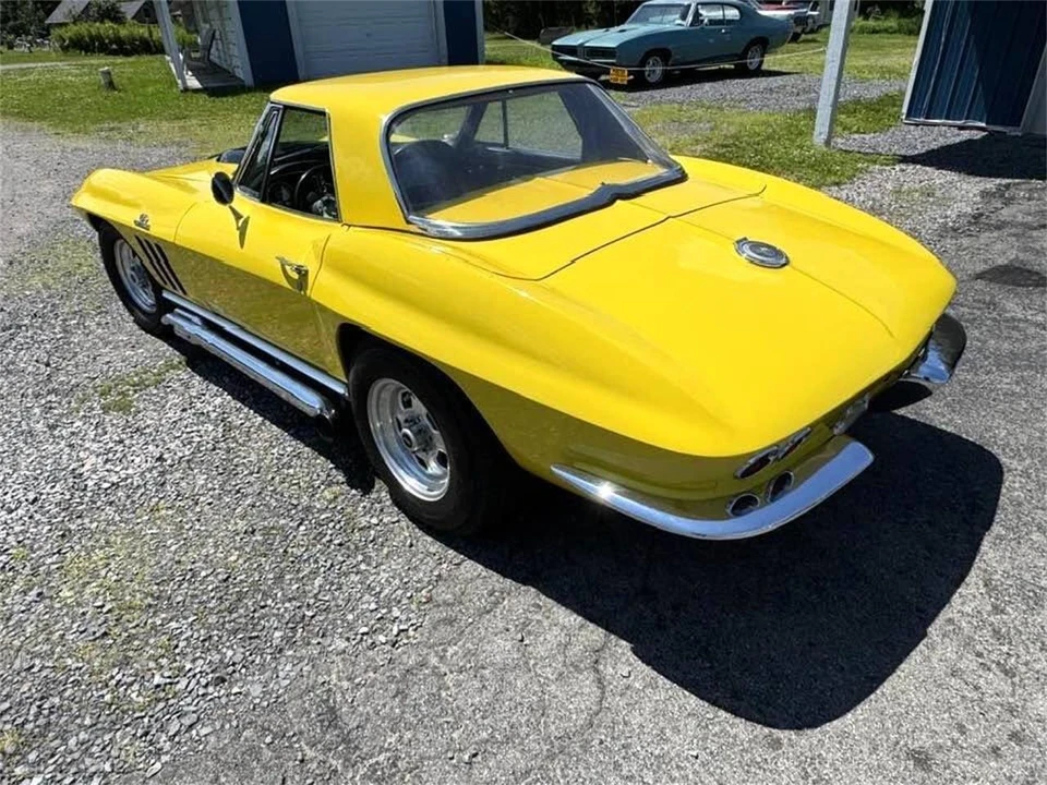 1966 Chevrolet Corvette C2 - Image 11 of 31