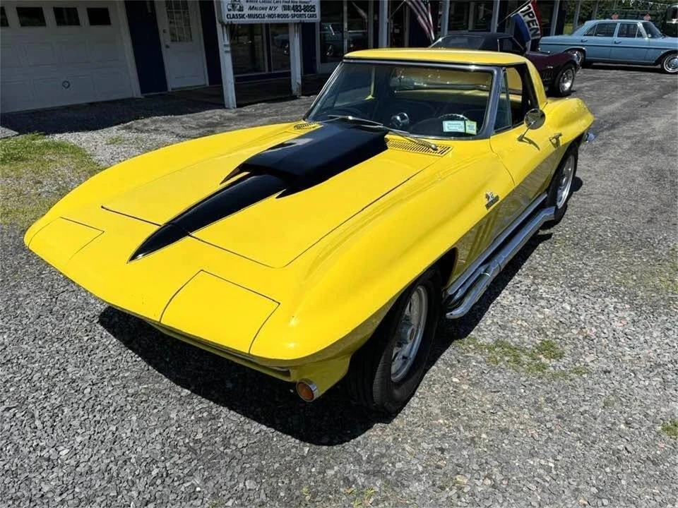 1966 Chevrolet Corvette C2 - Image 9 of 31