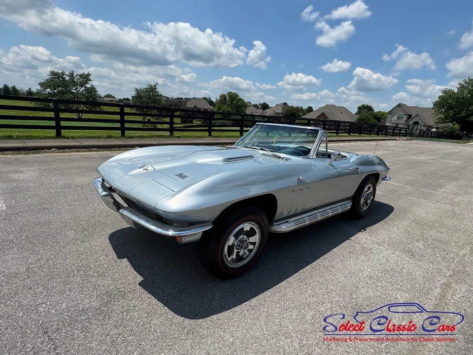 1966 Chevrolet Corvette C2 - Image 21 of 31
