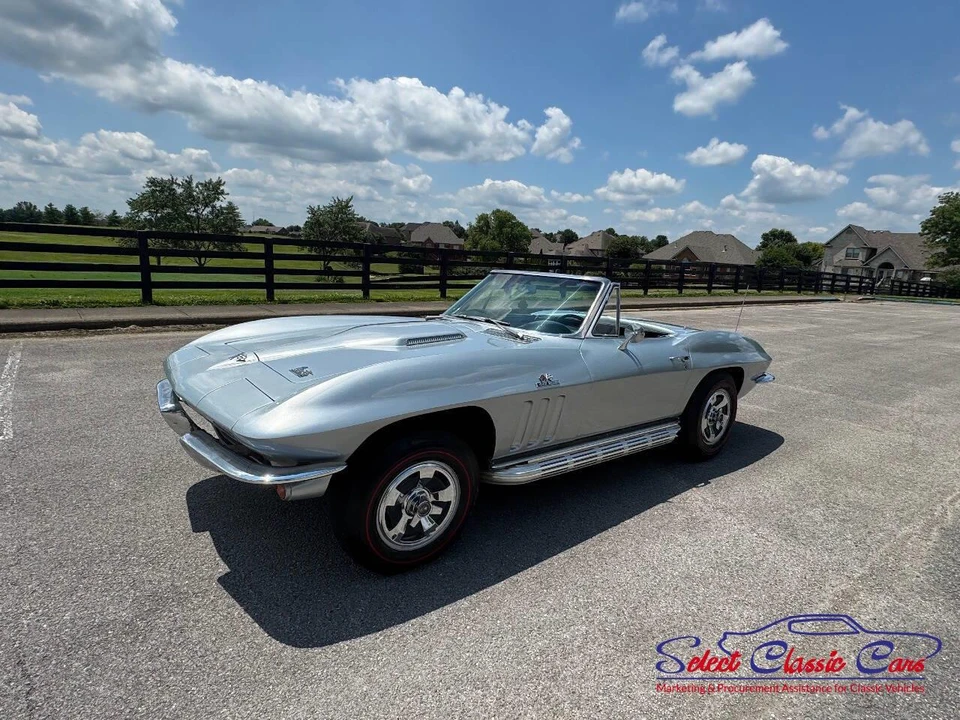 1966 Chevrolet Corvette C2 - Image 20 of 31