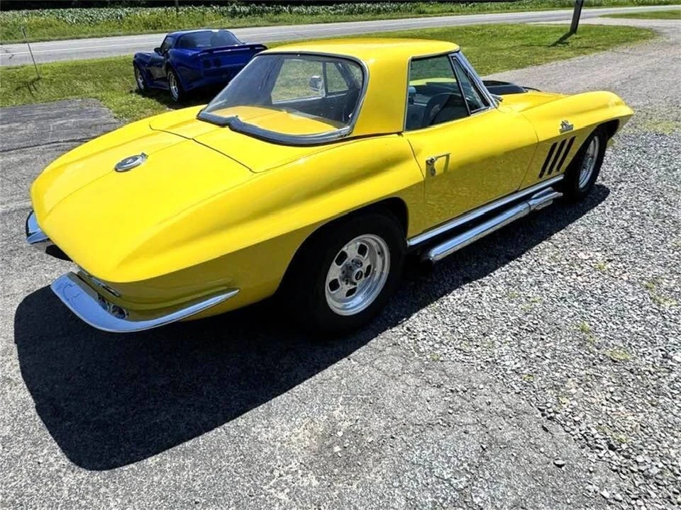 1966 Chevrolet Corvette C2 - Image 13 of 31