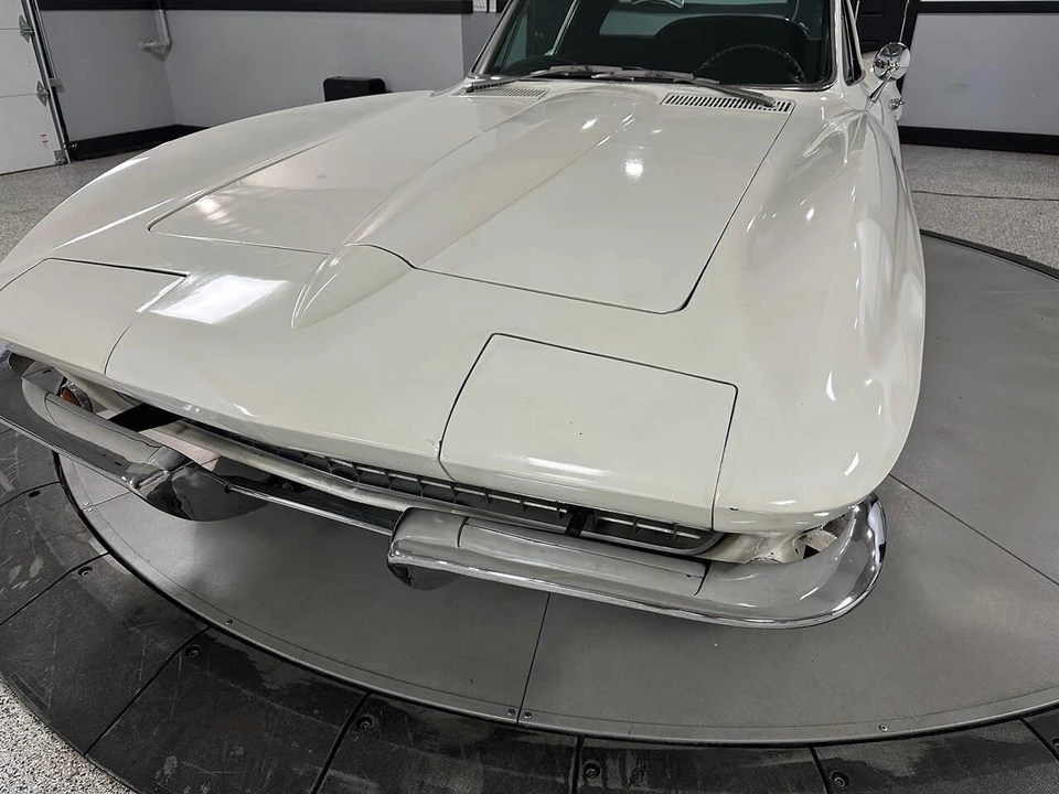 1966 Chevrolet Corvette C2 - Image 15 of 31