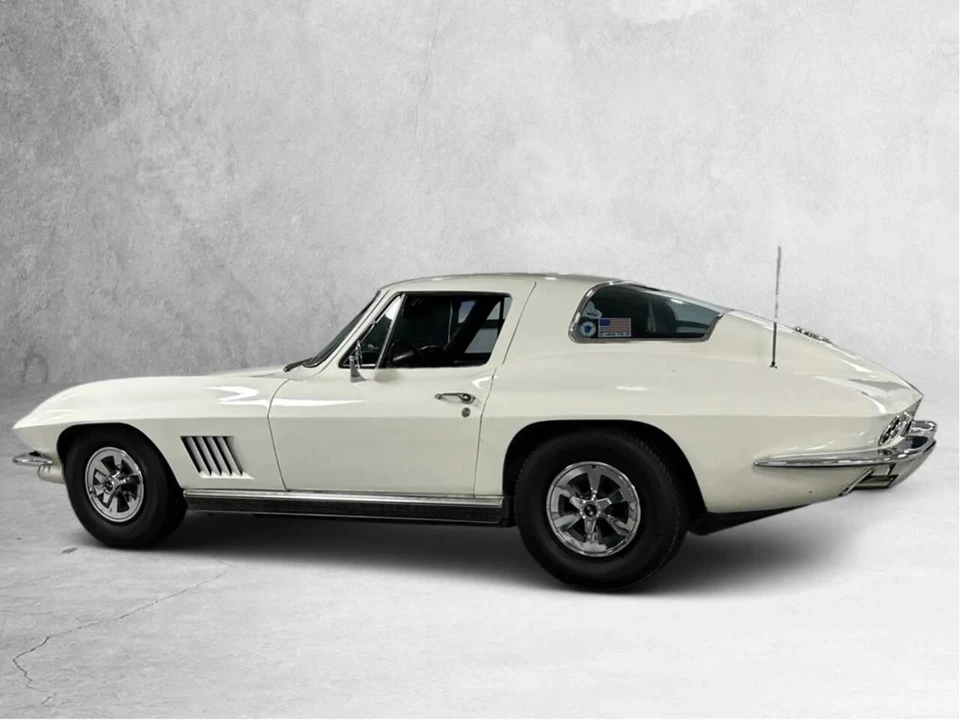 1966 Chevrolet Corvette C2 - Image 11 of 31