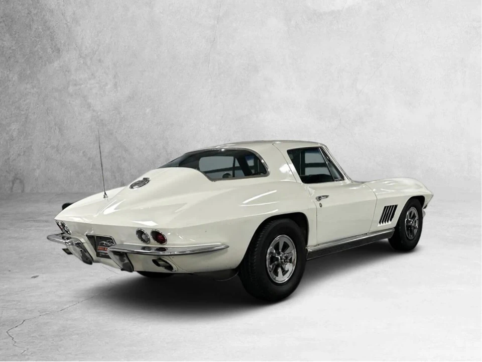 1966 Chevrolet Corvette C2 - Image 13 of 31