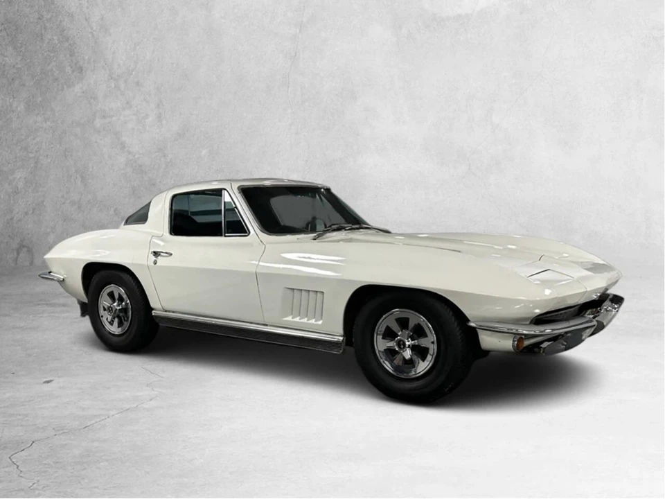 1966 Chevrolet Corvette C2 - Image 3 of 31