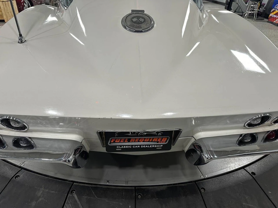 1966 Chevrolet Corvette C2 - Image 29 of 31