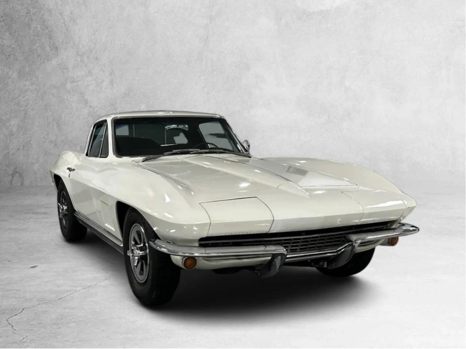 1966 Chevrolet Corvette C2 - Image 2 of 31