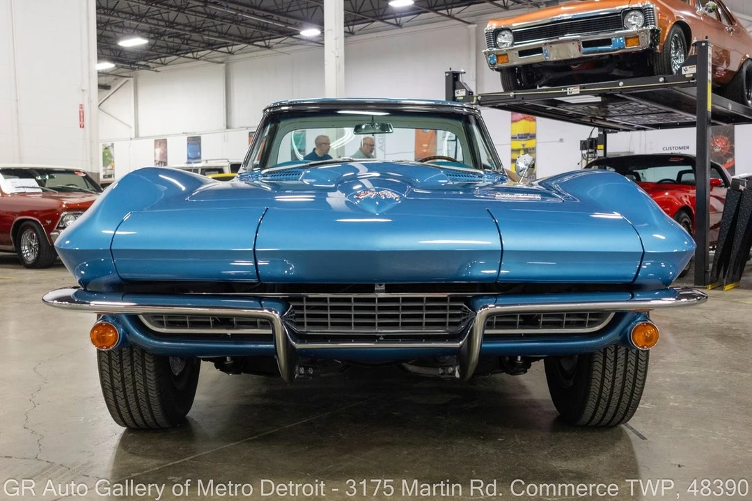 1966 Chevrolet Corvette C2 - Image 12 of 31