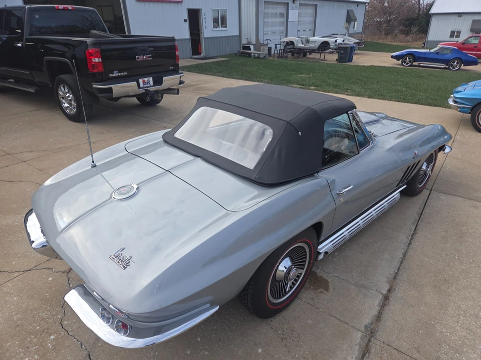 1966 Chevrolet Corvette C2 - Image 12 of 21