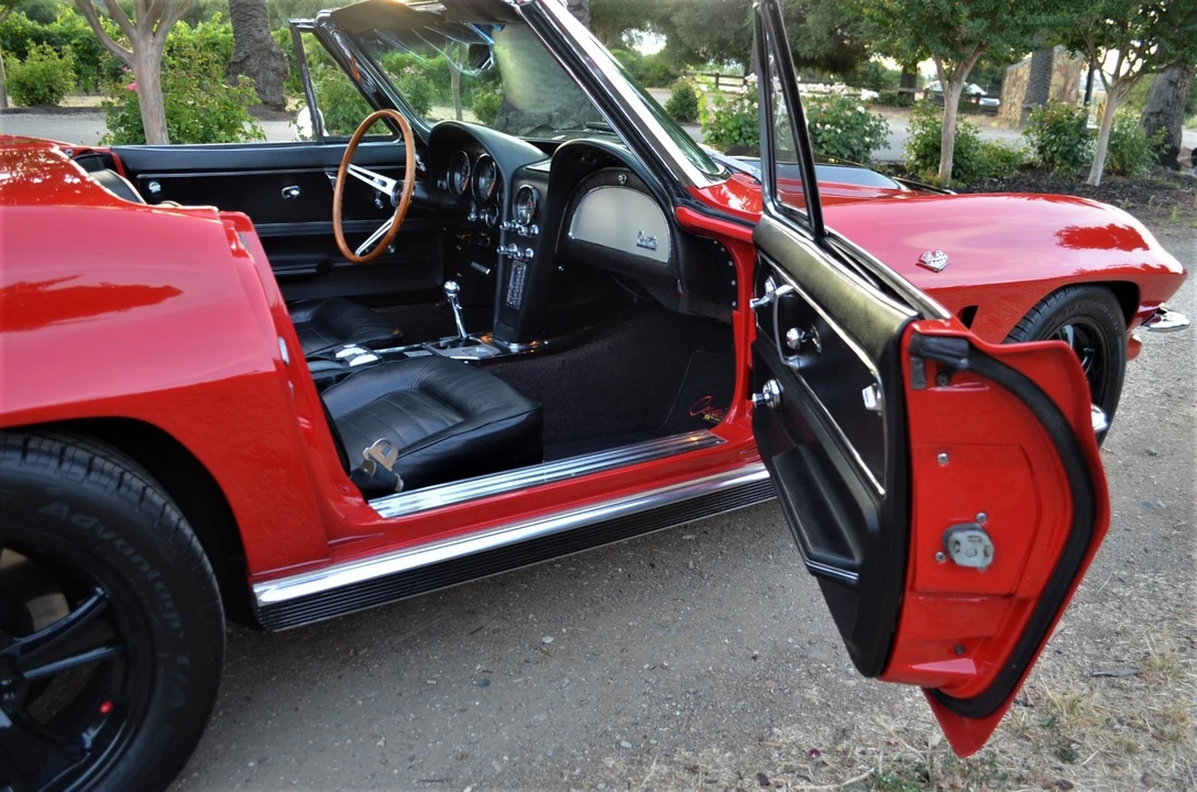 1966 Chevrolet Corvette C2 - Image 21 of 21
