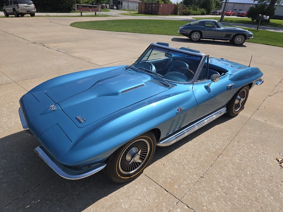 1966 Chevrolet Corvette C2 - Image 14 of 31