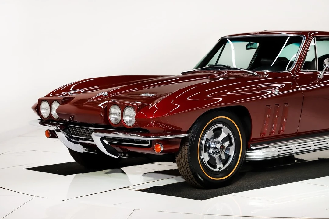 1966 Chevrolet Corvette C2 - Image 11 of 31