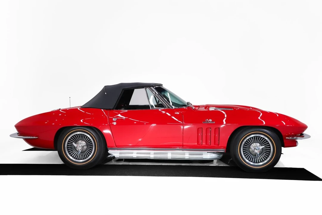 1966 Chevrolet Corvette C2 - Image 4 of 5