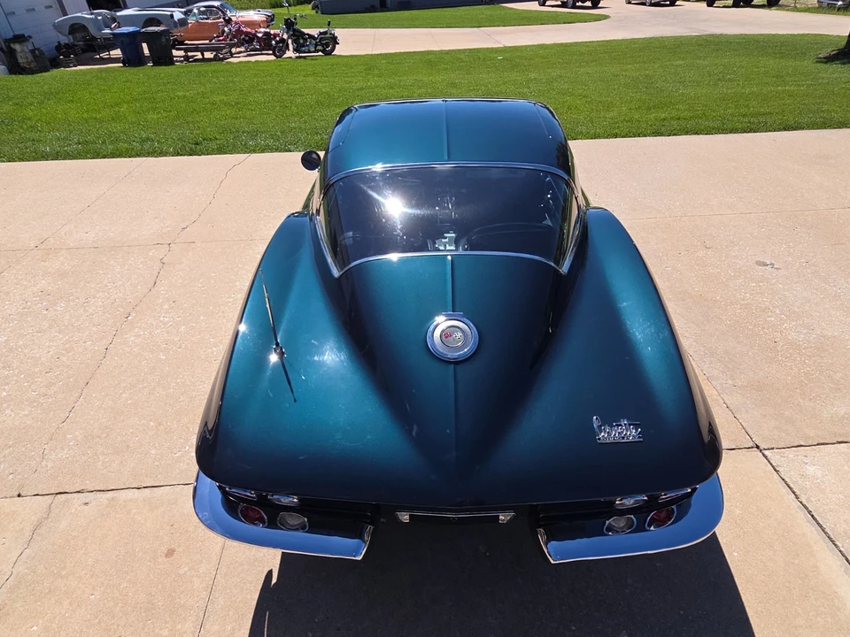 1966 Chevrolet Corvette C2 - Image 12 of 31