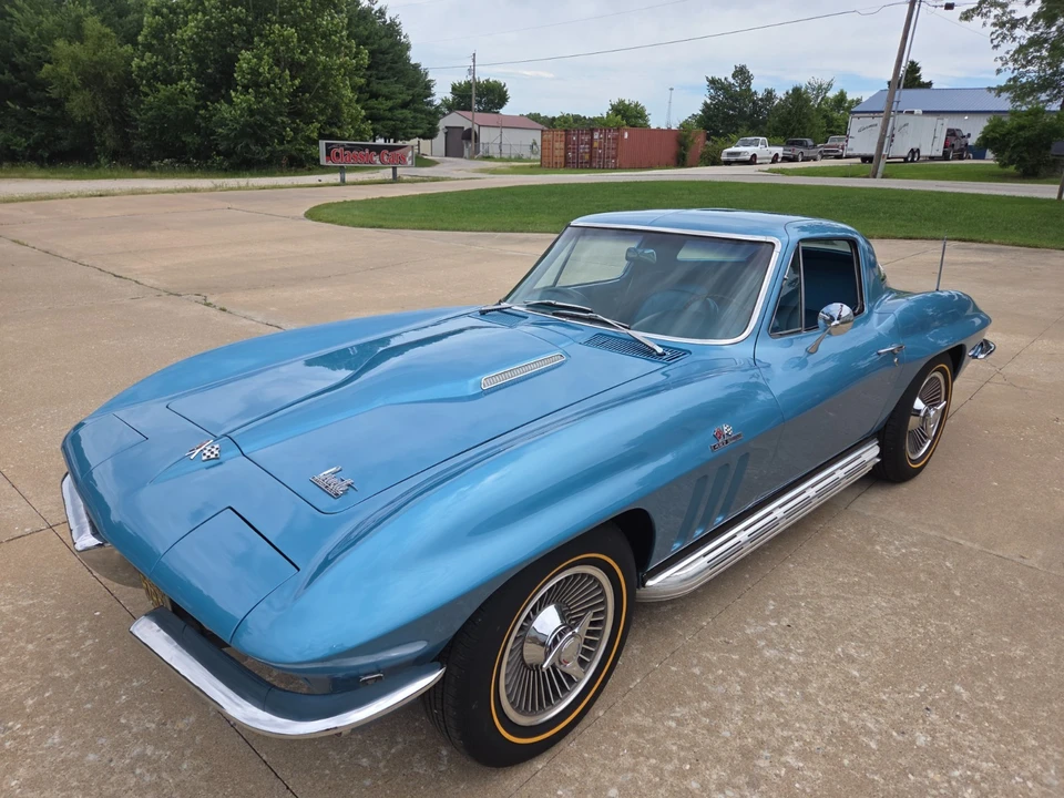 1966 Chevrolet Corvette - Image 2 of 31