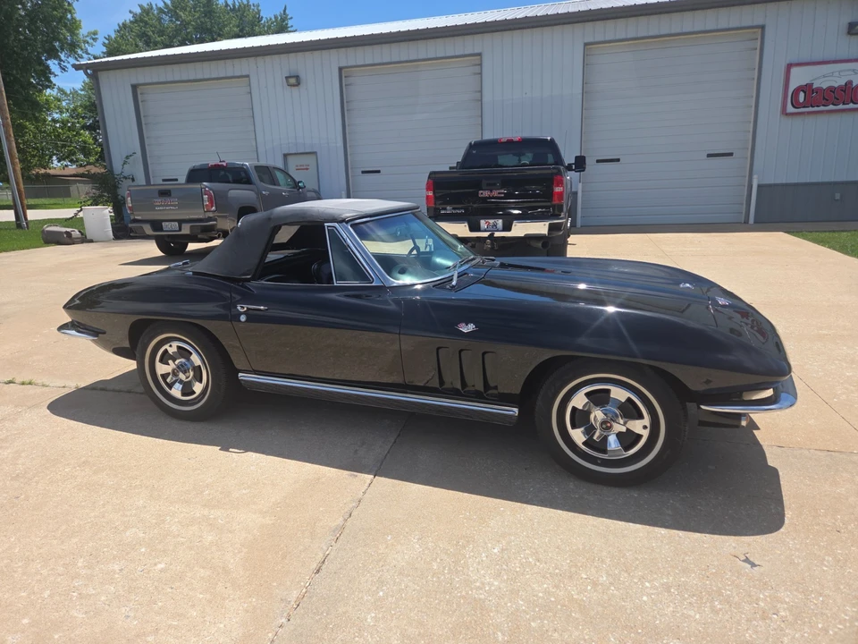 1966 Chevrolet Corvette C2 - Image 4 of 31