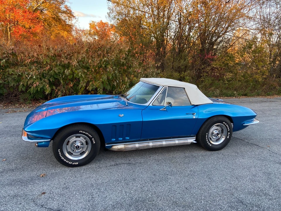1966 Chevrolet Corvette C2 - Image 3 of 21
