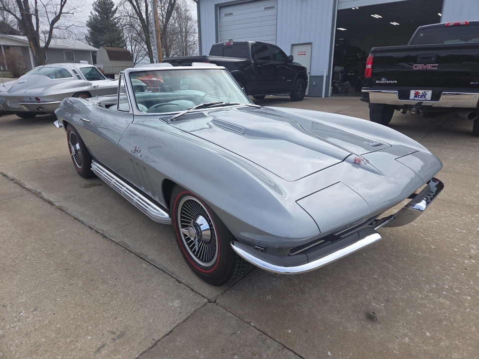 1966 Chevrolet Corvette C2 - Image 21 of 21