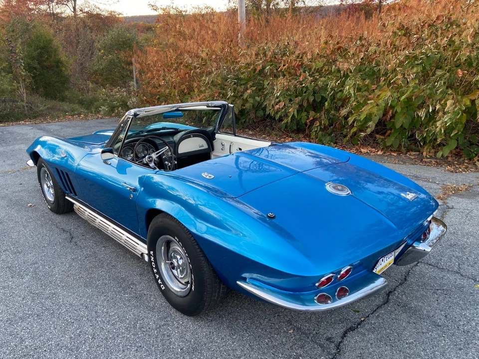 1966 Chevrolet Corvette C2 - Image 7 of 21