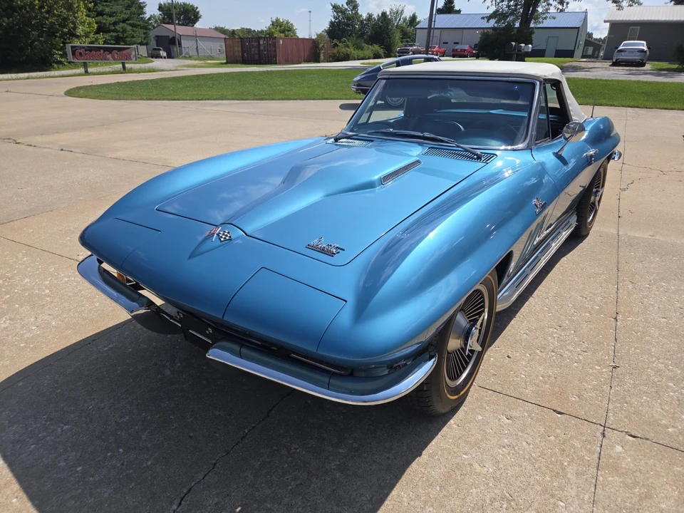 1966 Chevrolet Corvette C2 - Image 10 of 31