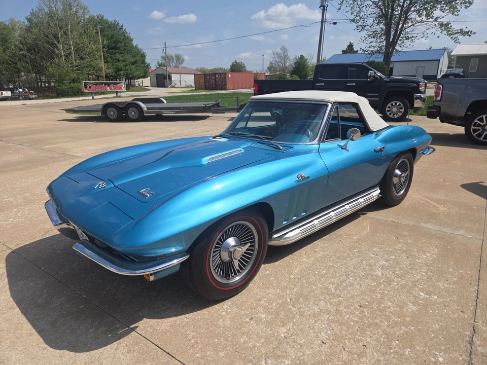 1966 Chevrolet Corvette C2 - Image 11 of 21