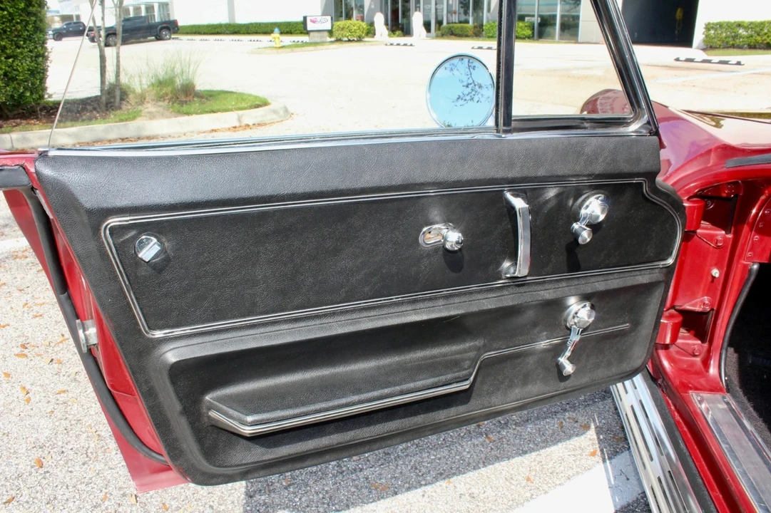 1966 Chevrolet Corvette C2 - Image 10 of 26