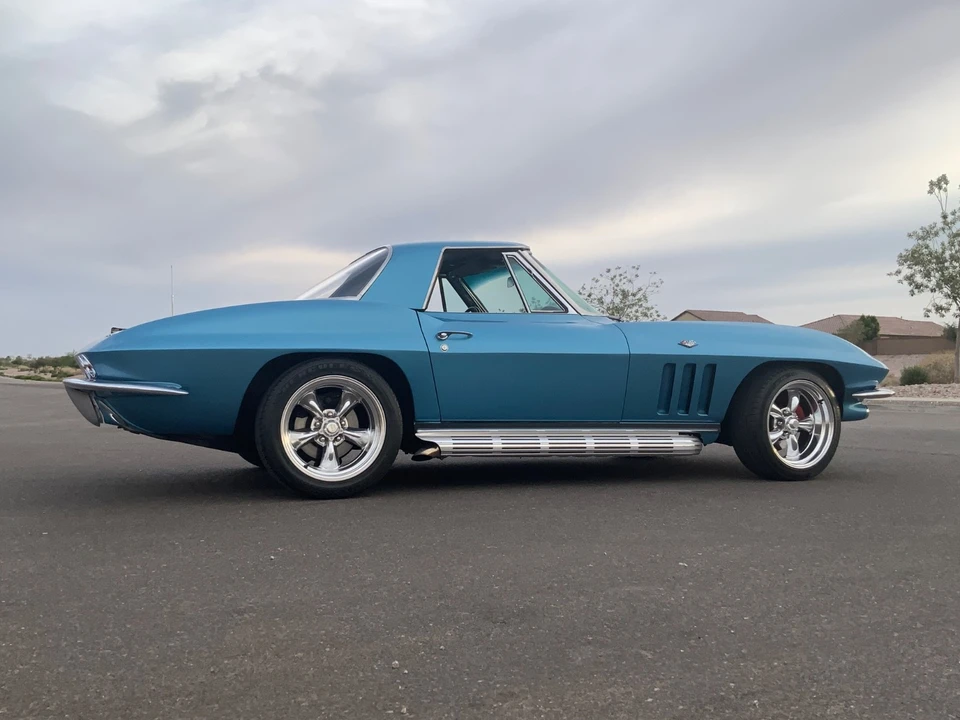 1966 Chevrolet Corvette C2 - Image 27 of 30