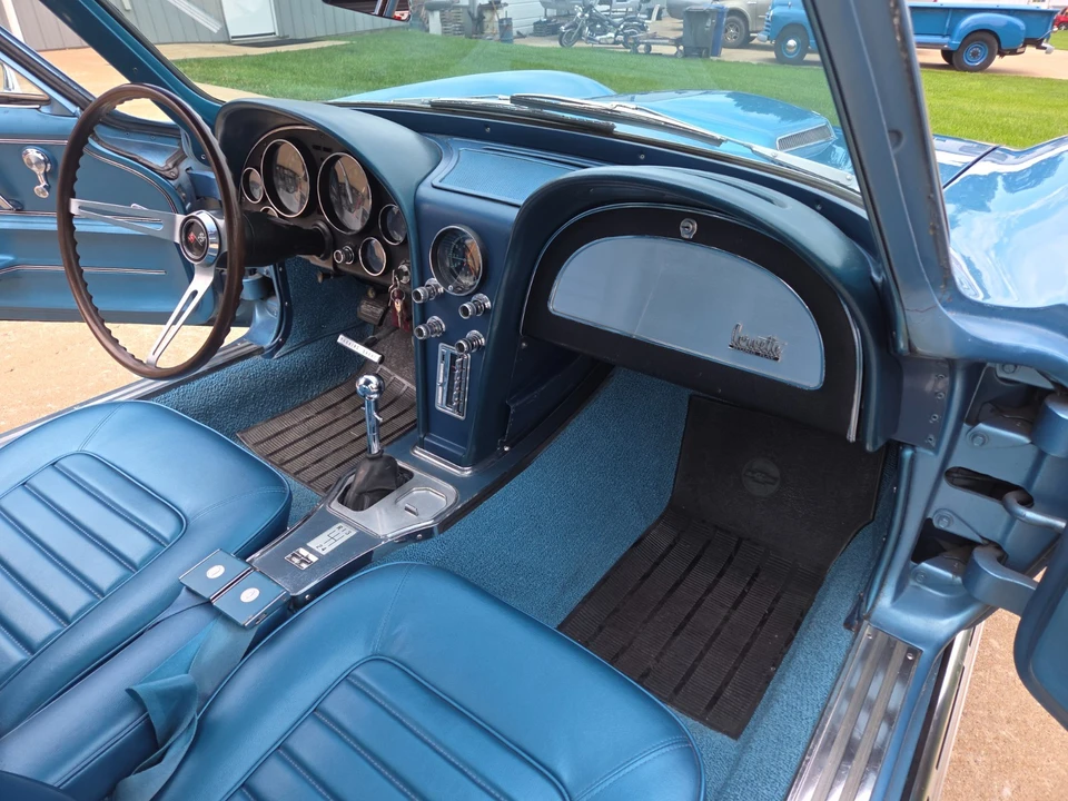 1966 Chevrolet Corvette - Image 24 of 31