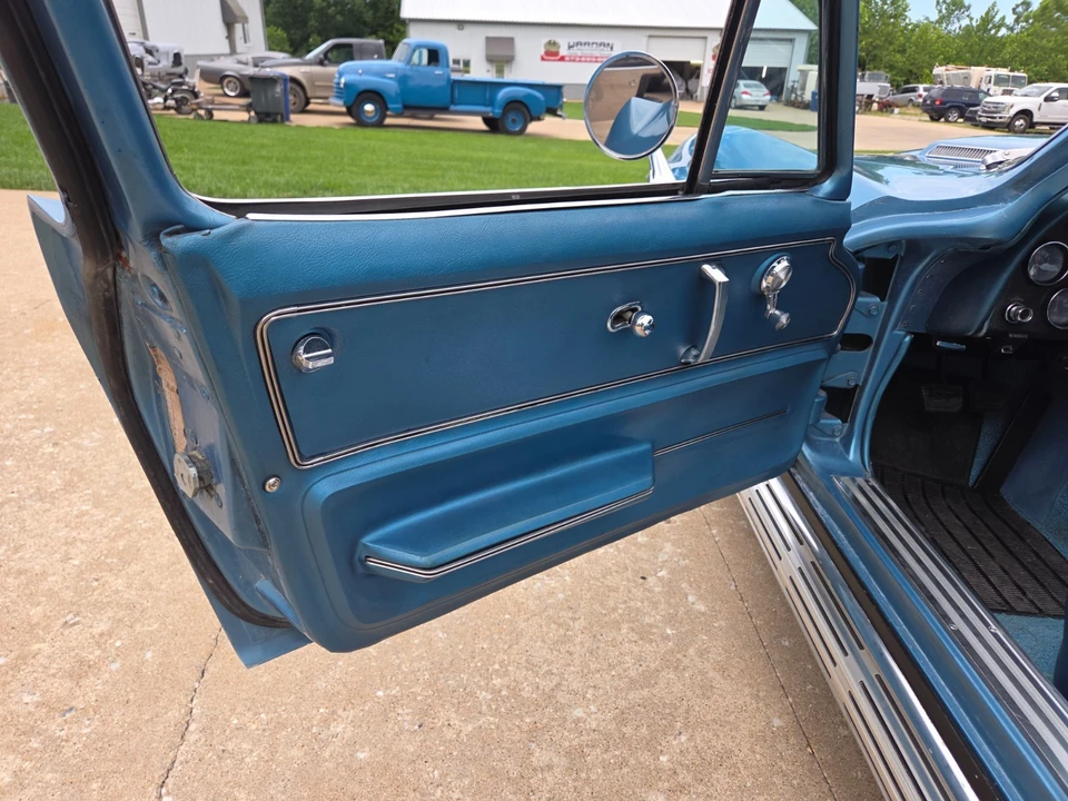 1966 Chevrolet Corvette - Image 20 of 31
