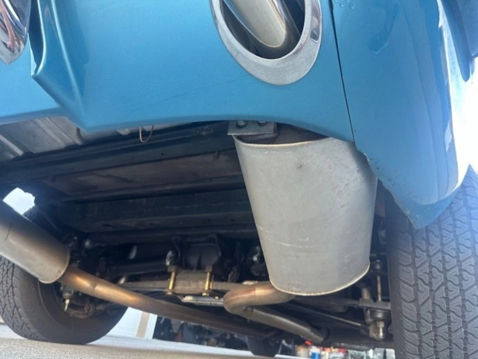 1966 Chevrolet Corvette C2 - Image 18 of 21