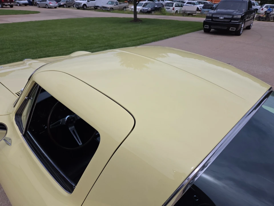 1966 Chevrolet Corvette C2 - Image 22 of 31