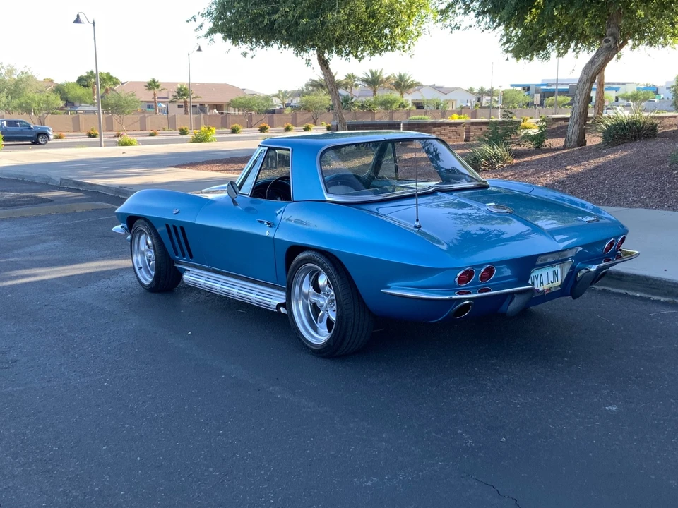 1966 Chevrolet Corvette C2 - Image 21 of 30