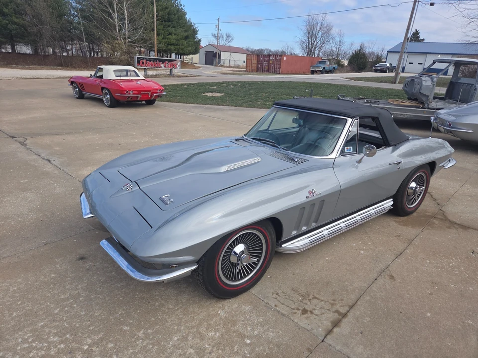 1966 Chevrolet Corvette C2 - Image 2 of 21