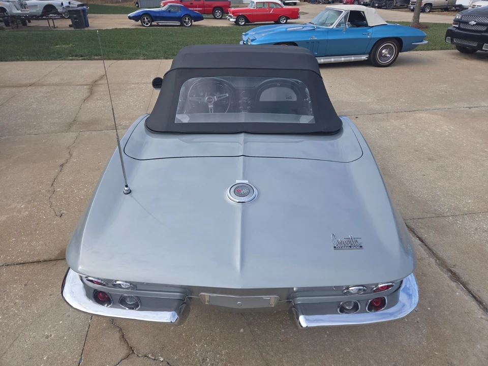 1966 Chevrolet Corvette C2 - Image 14 of 21