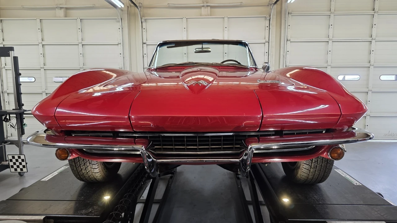 1966 Chevrolet Corvette C2 - Image 24 of 24