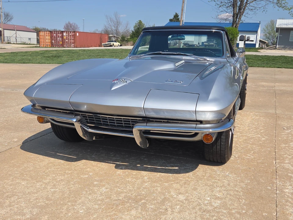 1966 Chevrolet Corvette C2 - Image 3 of 21
