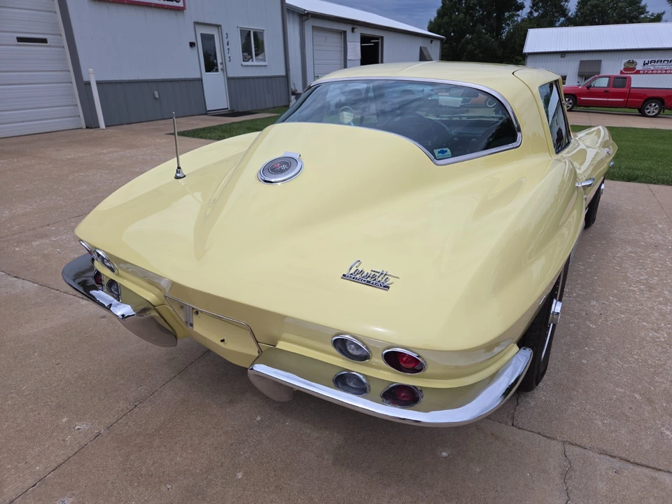 1966 Chevrolet Corvette C2 - Image 15 of 31