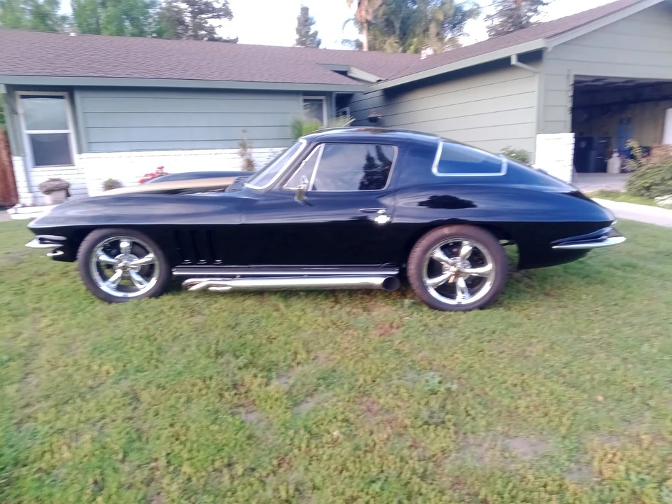 1966 Chevrolet Corvette C2 - Image 4 of 31