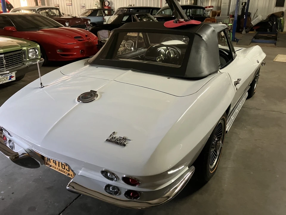 1966 Chevrolet Corvette C2 - Image 22 of 25