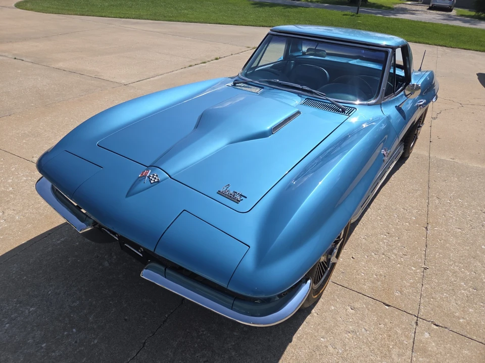 1966 Chevrolet Corvette C2 - Image 3 of 31
