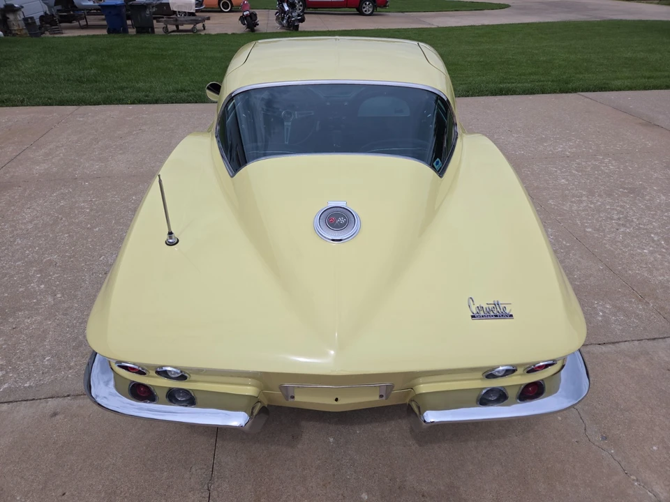 1966 Chevrolet Corvette C2 - Image 17 of 31