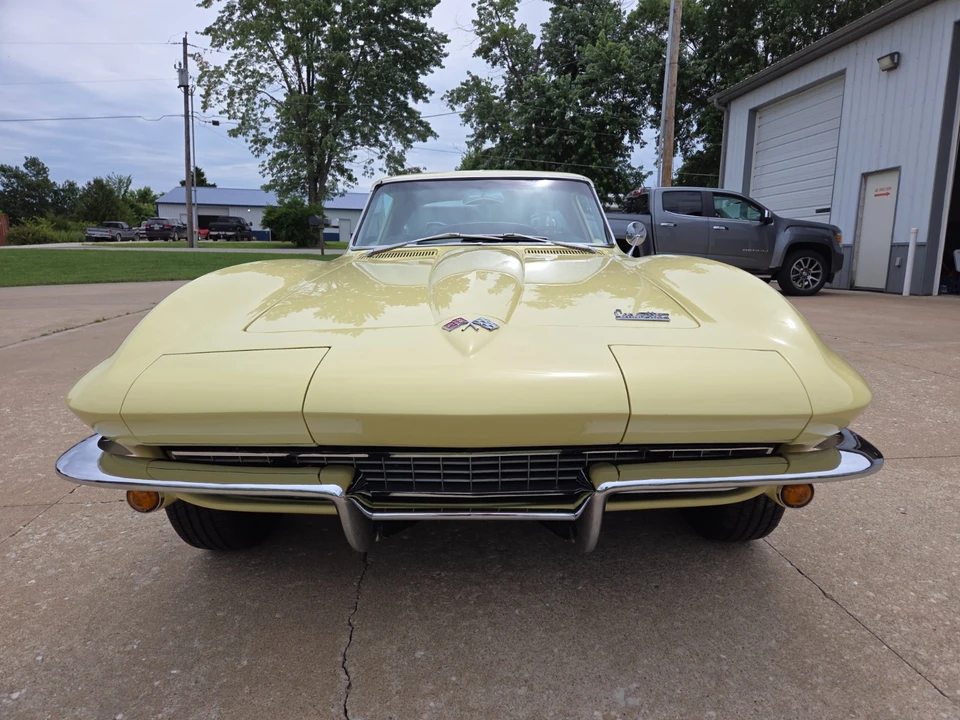 1966 Chevrolet Corvette C2 - Image 4 of 31